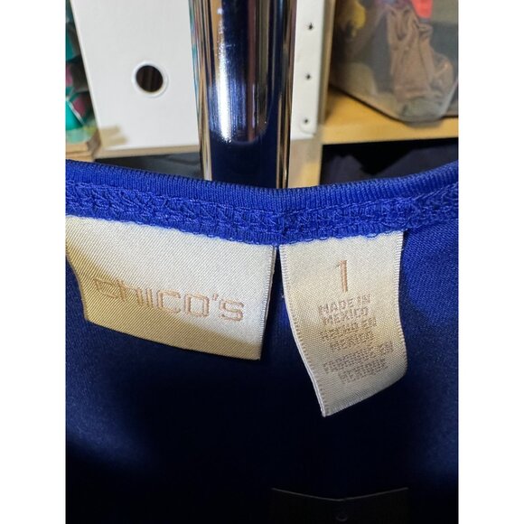 Chico's Blue Sleeveless Deep Scoop Neck Tank Top SZ Medium - Picture 4 of 6